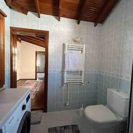 Muestakil Isitmali Havuzlu Zeyfat Home… فندق سبانجا