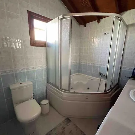 فندق Muestakil Isitmali Havuzlu Zeyfat Home… سبانجا
