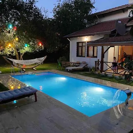 فندق Muestakil Isitmali Havuzlu Zeyfat Home… سبانجا